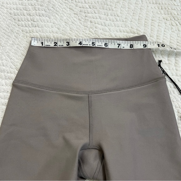 Abercrombie & Fitch YPB Taupe Biker Short - Picture 5 of 12